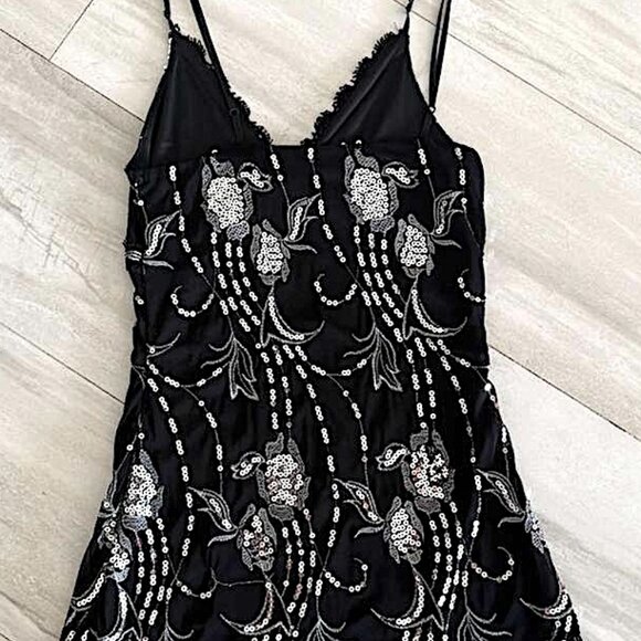 Evita Black Vintage Dress - Handmade Detailing - Picture 5 of 9